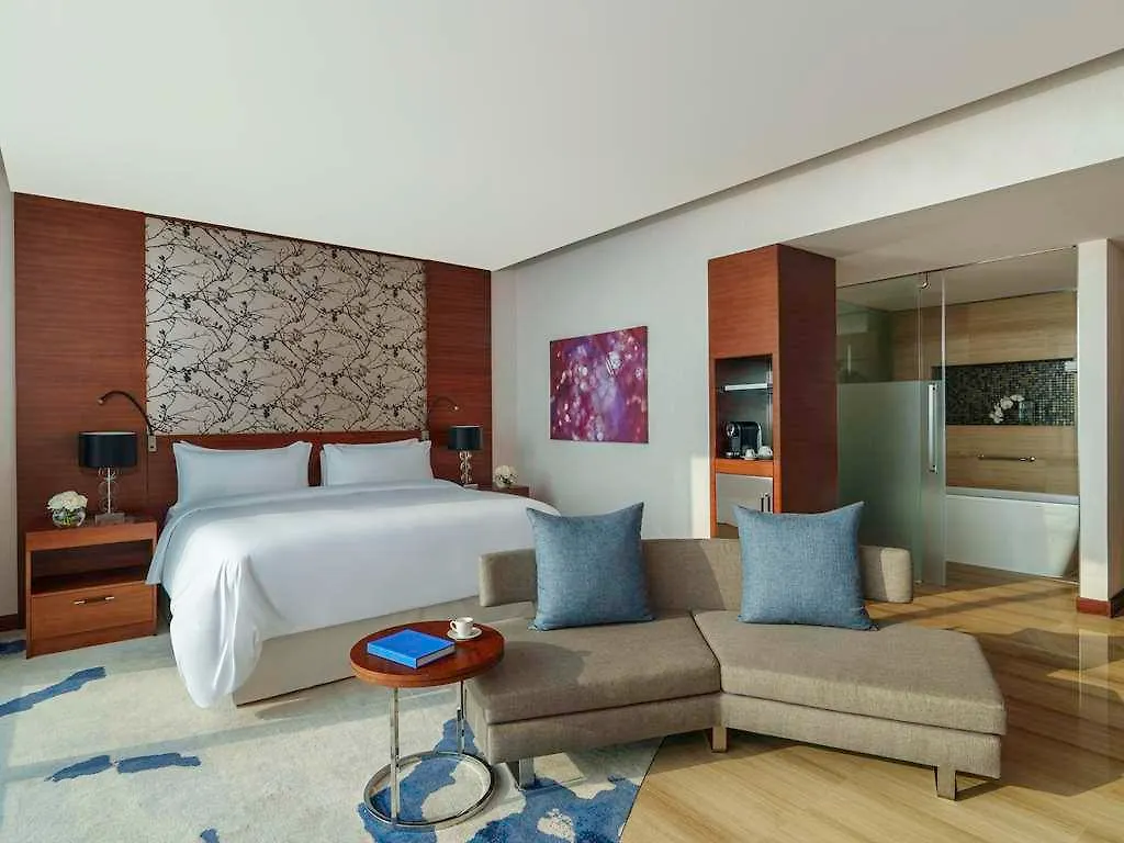 מלון אבו דאבי Fairmont Bab Al Bahr אתר נופש