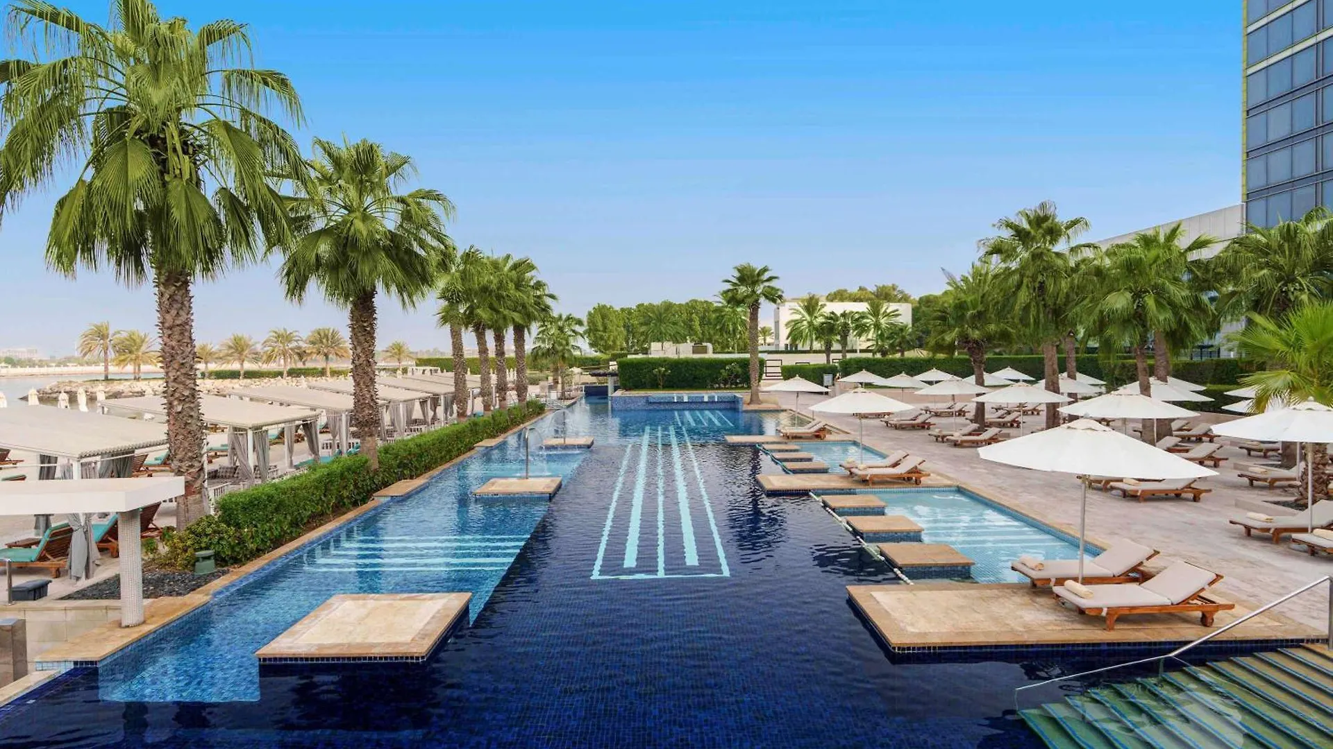 ***** אתר נופש מלון אבו דאבי Fairmont Bab Al Bahr איחוד האמירויות הערביות